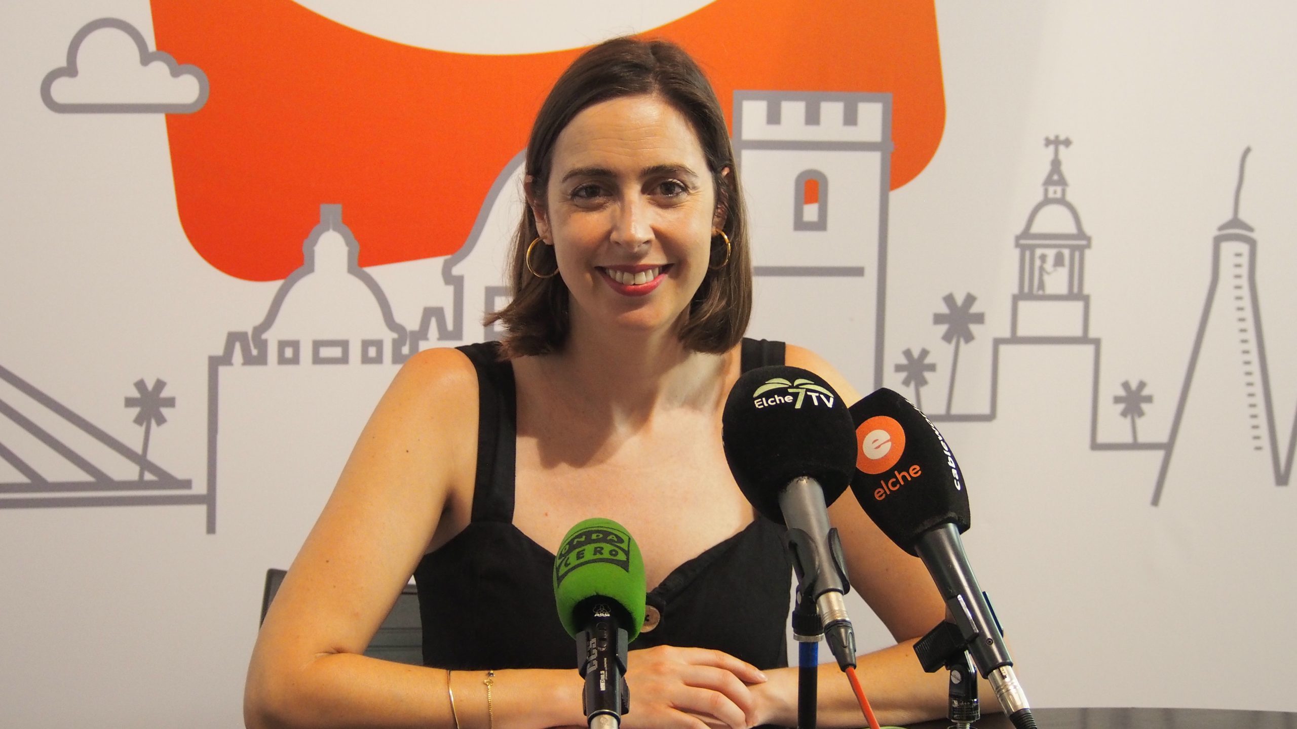 La portavoz del grupo municipal de Compromís per Elx, Esther Díez.