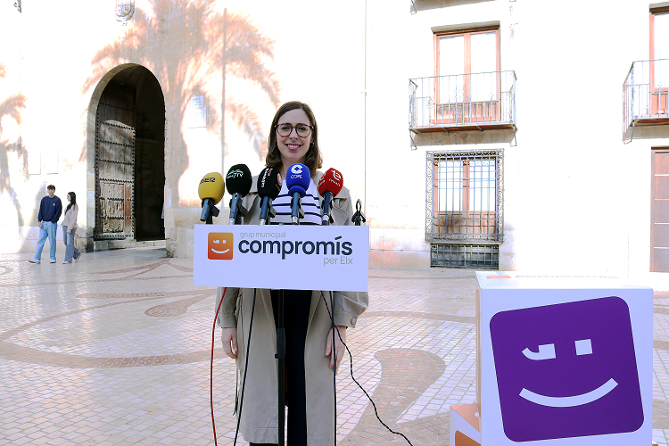 La portavoz del grupo municipal de Compromís, Esther Díez.