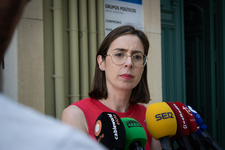 La portavoz del grupo municipal de Compromís, Esther Díez